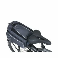 BASIL Gepäckträgertasche Sport Design, Grau BASIL SPORT DESIGN TRUNKBAG, Gepäckträgertasche, 7-12L, Grau 16 BASIL Gepäckträgertasche Sport Design, Grau BASIL SPORT DESIGN TRUNKBAG, Gepäckträgertasche, 7-12L, Grau -Anbauten Verkäufe basil gepaecktraegertasche sport design grau basil sport design trunkbag gepaecktraegertasche 7 12l grau8