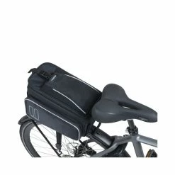 BASIL Gepäckträgertasche Sport Design, Schwarz BASIL SPORT DESIGN TRUNKBAG, Gepäckträgertasche, 7-12L, Schwarz 16 BASIL Gepäckträgertasche Sport Design, Schwarz BASIL SPORT DESIGN TRUNKBAG, Gepäckträgertasche, 7-12L, Schwarz -Anbauten Verkäufe basil gepaecktraegertasche sport design schwarz basil sport design trunkbag gepaecktraegertasche 7 12l schwarz8