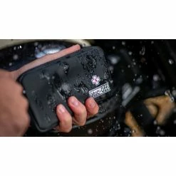 Muc-Off Essential Case Waterproof -Anbauten Verkäufe muc off essential case waterproof6